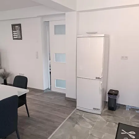 Zana Apartment